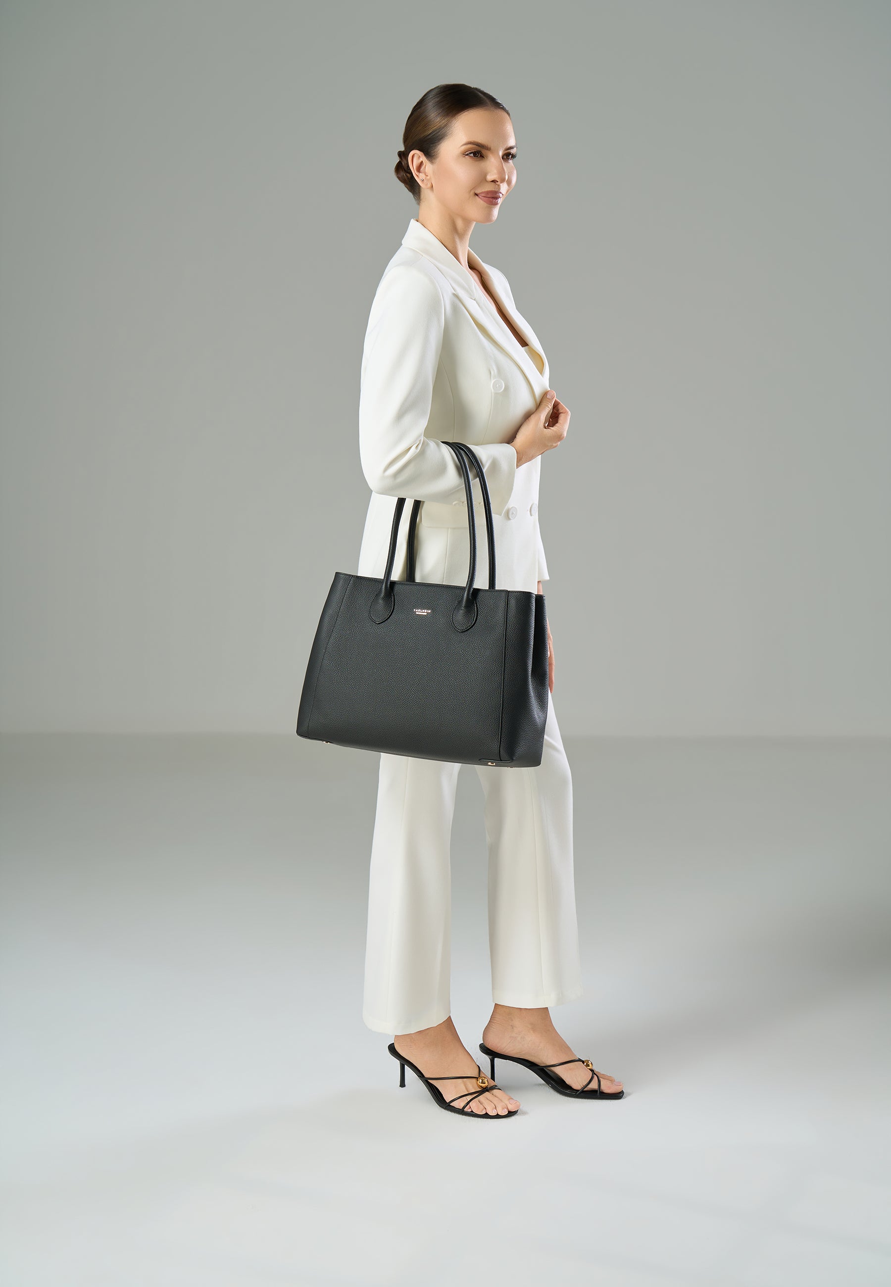 Josephine  (Black)