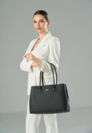 Josephine  (Black)