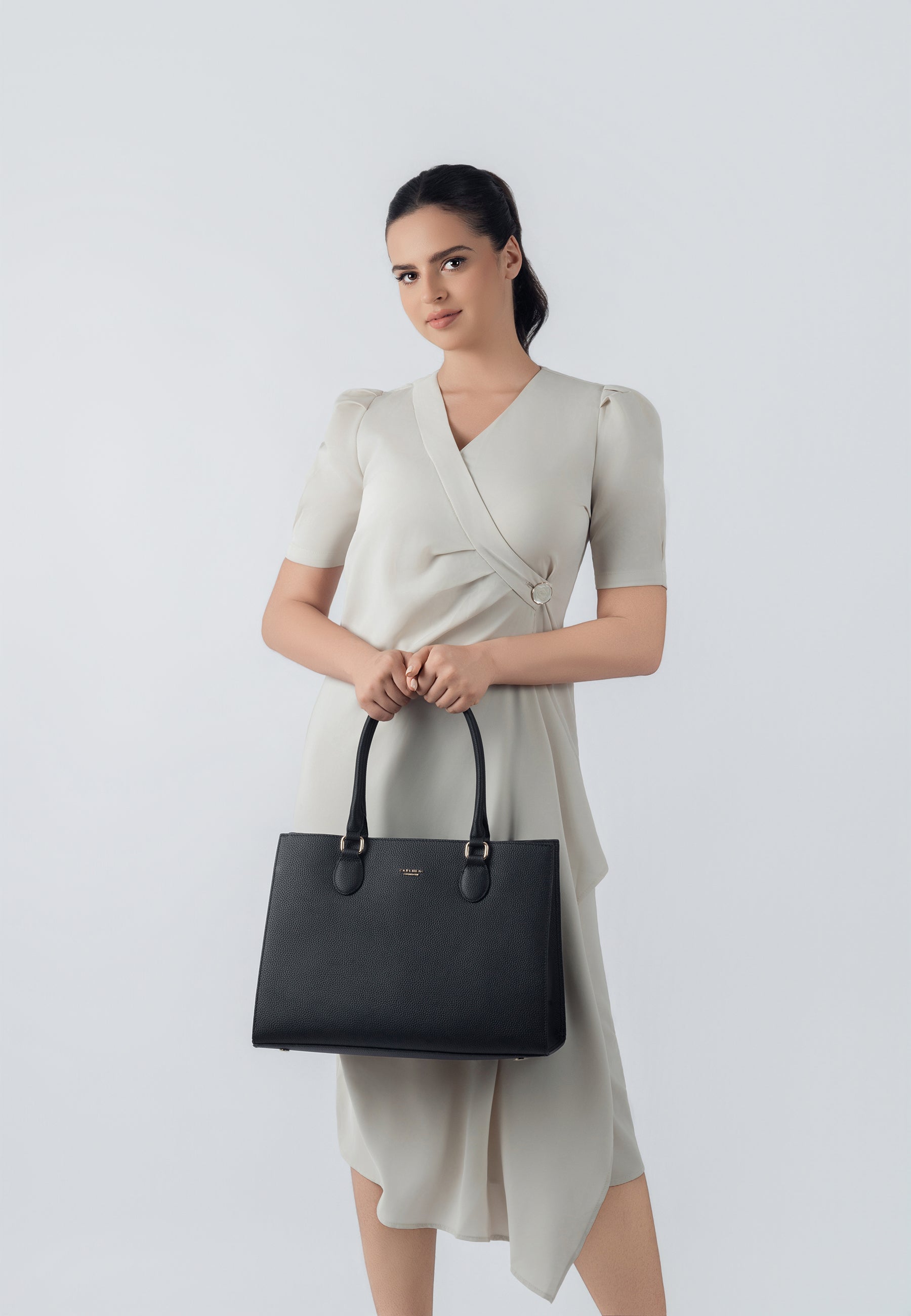 Annabelle Genuine Leather Handbag (Black)