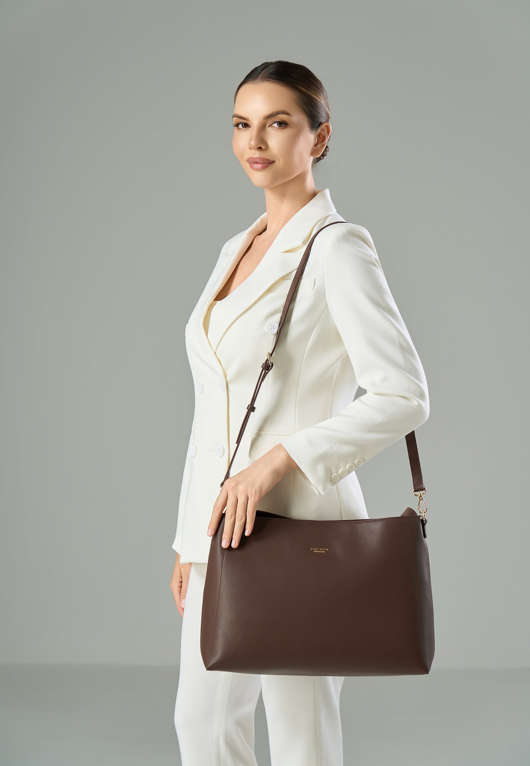 Bianca Grande  (Brown)