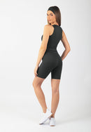 Serenita Shorts 8" (Charcoal)