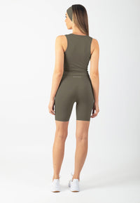 Serenita Shorts 8" (Pink Taupe)